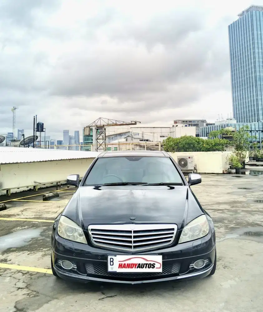 Mercedes Benz C230 Avantgarde Panoramic Tahun 2008 Automatic Hitam
