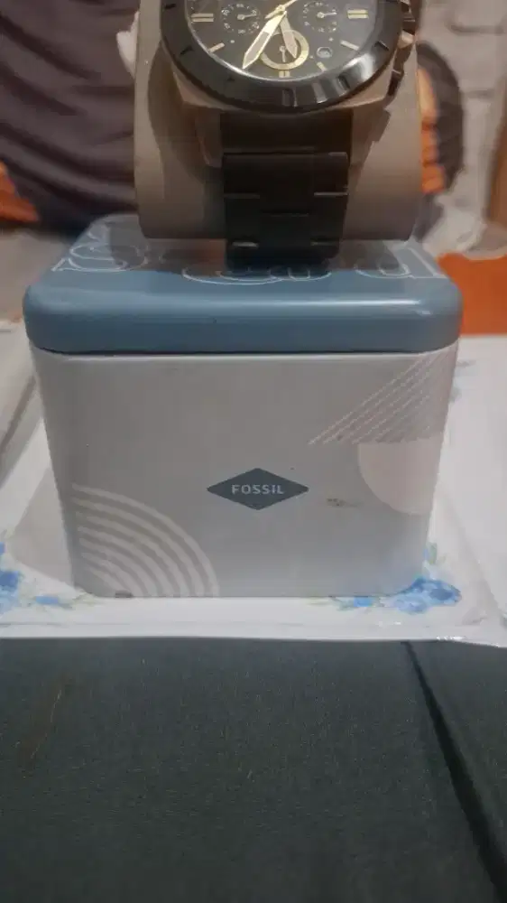 Jual jam tangan bekas