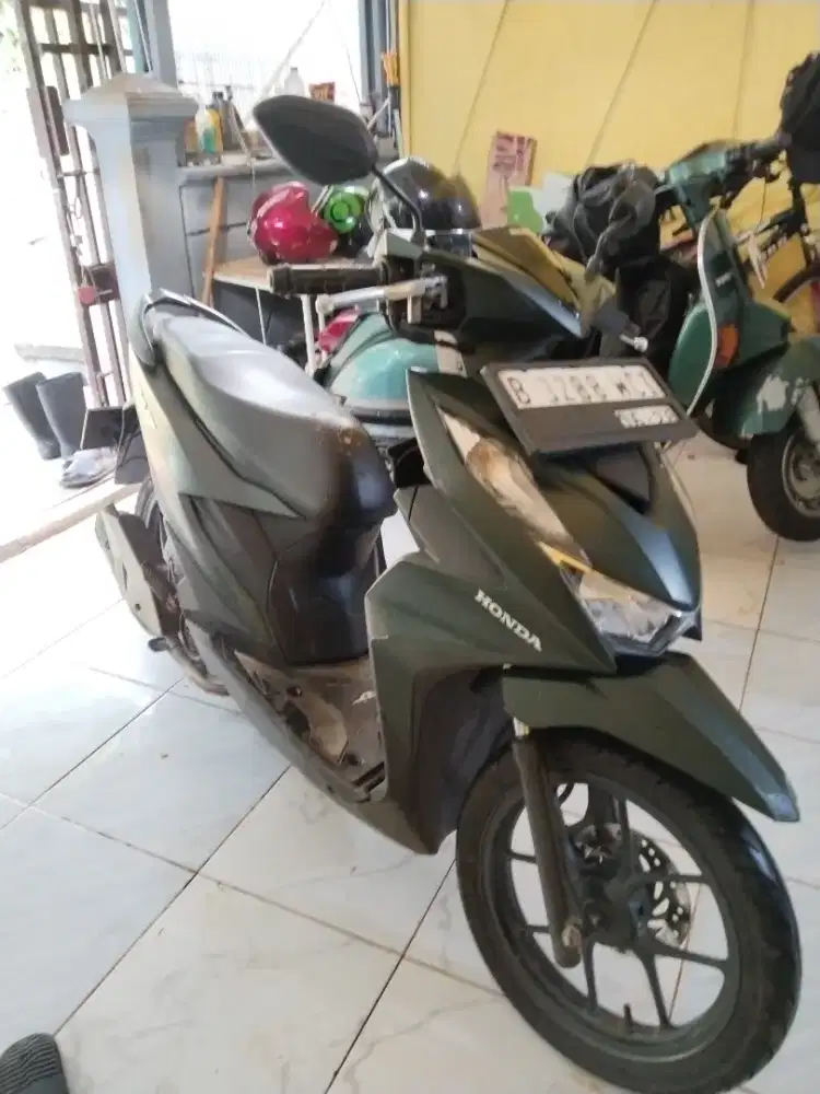 Honda Beat Deluxe CBS 2023