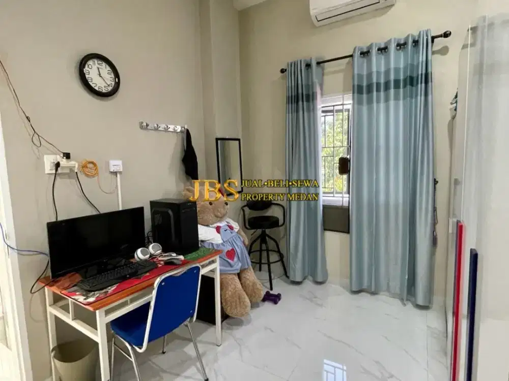 Rumah Lux Dijual di Jalan Kerambik (Daerah Wahidin/Aksara) - Medan