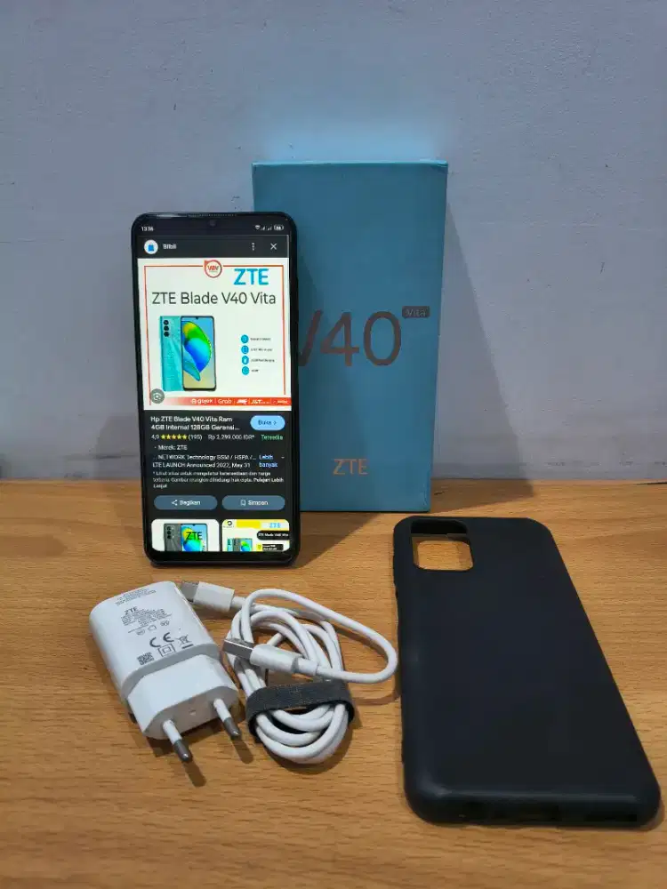 ZTE V40 Vita Second