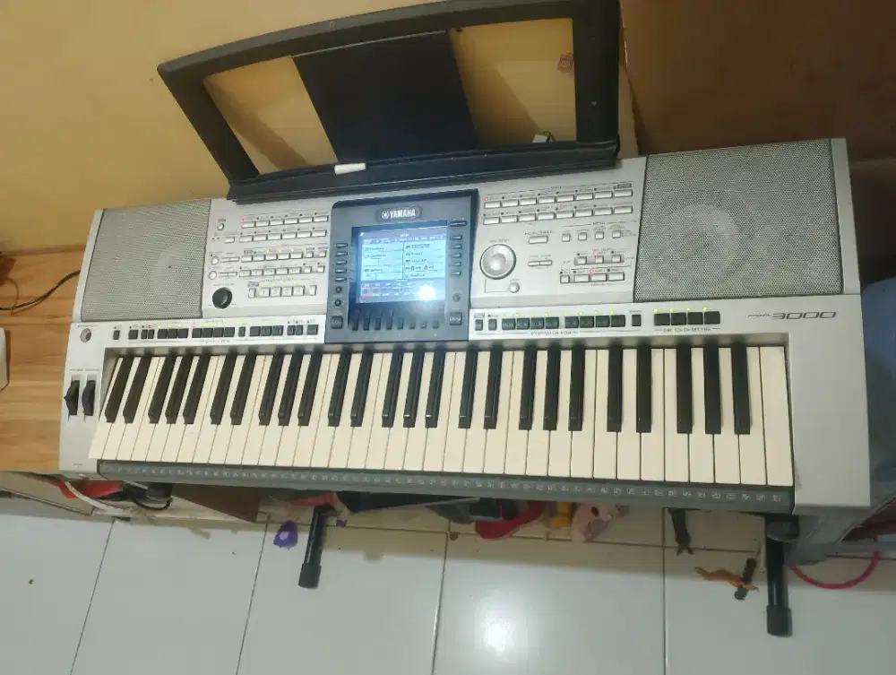 Keyboard yamaha psr 3000