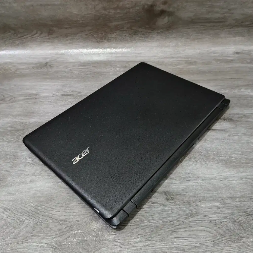 Laptop Acer Aspire Slim Ram 10GB bonus Mouse Baru Siap pakai [Bisa Dia