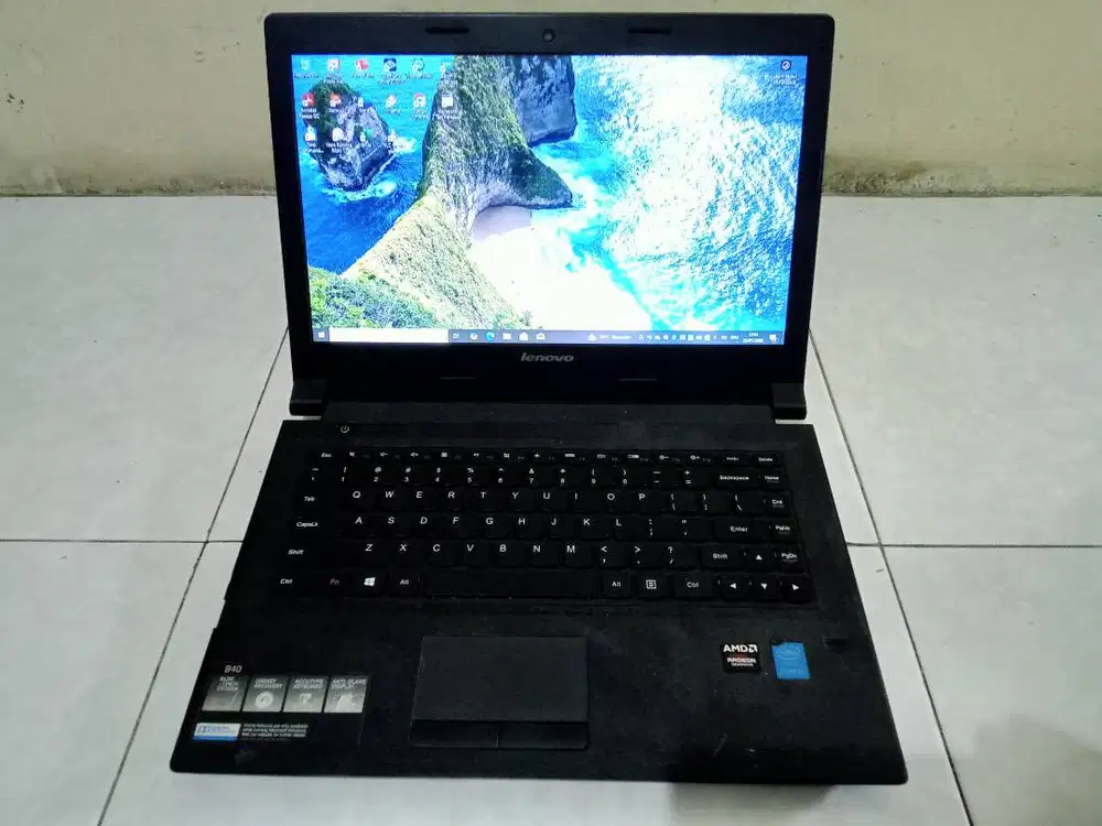 Lenovo / Core i5 Gen-4 / Radeon / SSD 128Gb / HD 500Gb / 4Gb / 2Jam