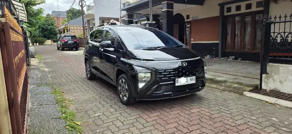 Hyundai Stargazer Style Automatic Tahun 2023 Hitam