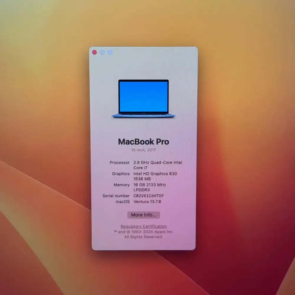 Macbook Pro 2017 Touchbar Core I7 layar 15 Inch Ram 16 Ssd 1 tb grey