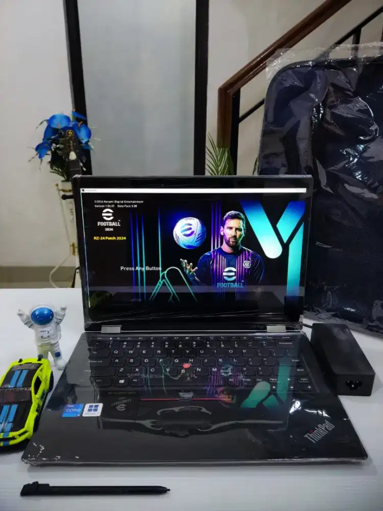 Lenovo Yoga L13 V44 TOUCHSCREEN + PEN GEN 10 [RAM 16GB / SSD 256GB]