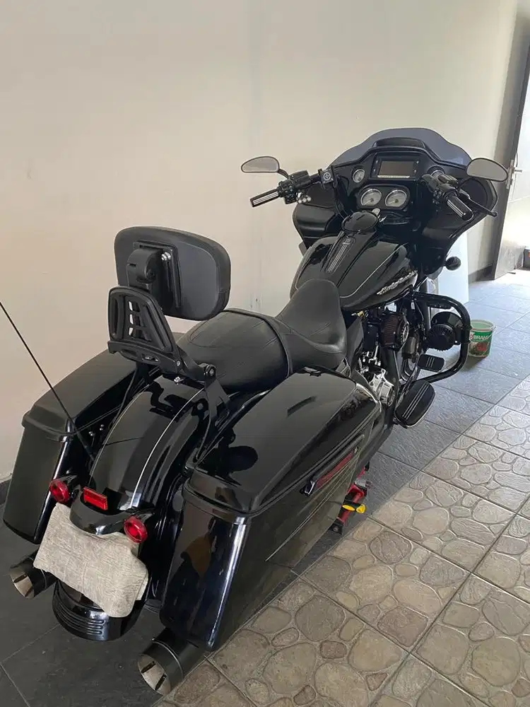 Road Glide Special rushmore 2015