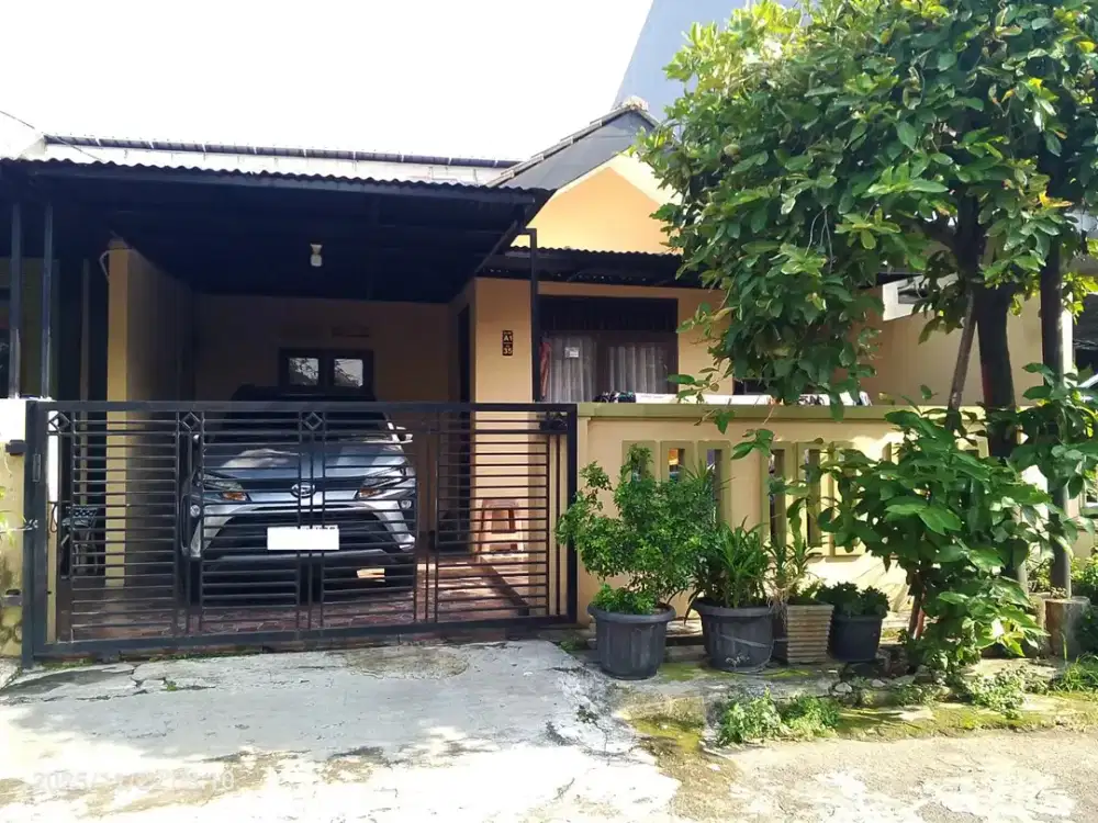 Rumah LT 91 Strategis 10 menit ke Stasiun Bekasi Hadap Selatan J-39572