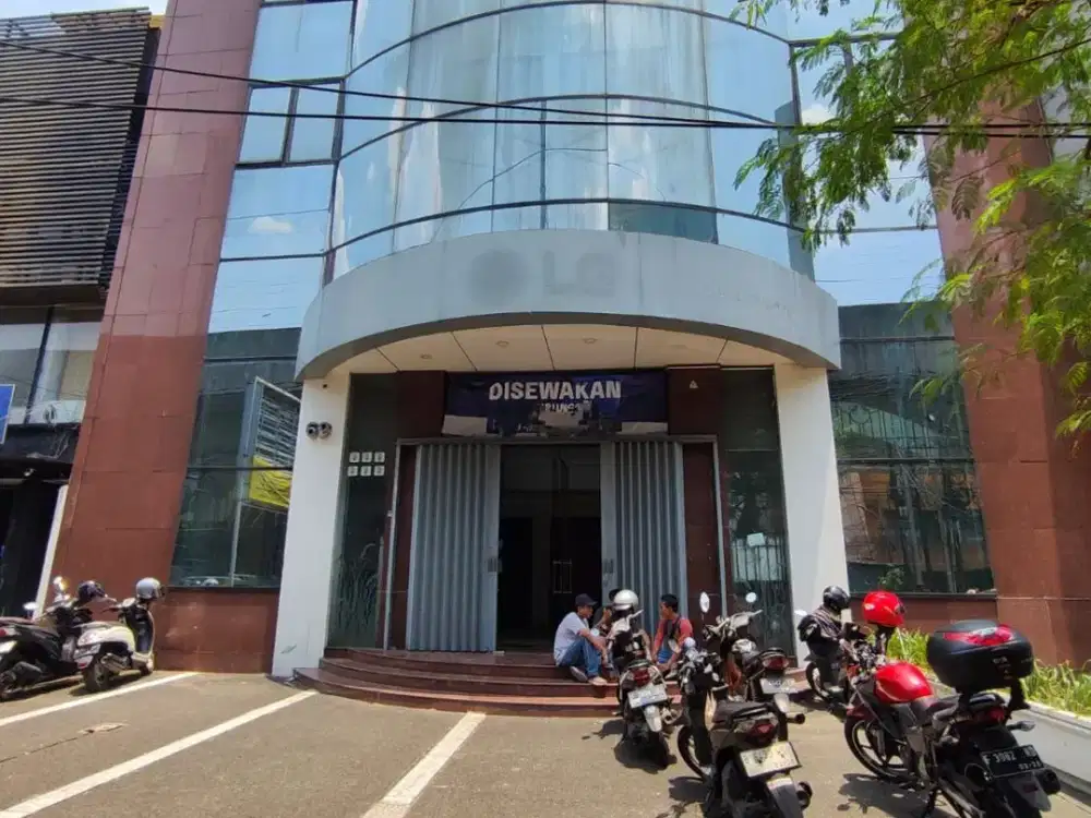 Disewakan Gedung di Panglima Polim