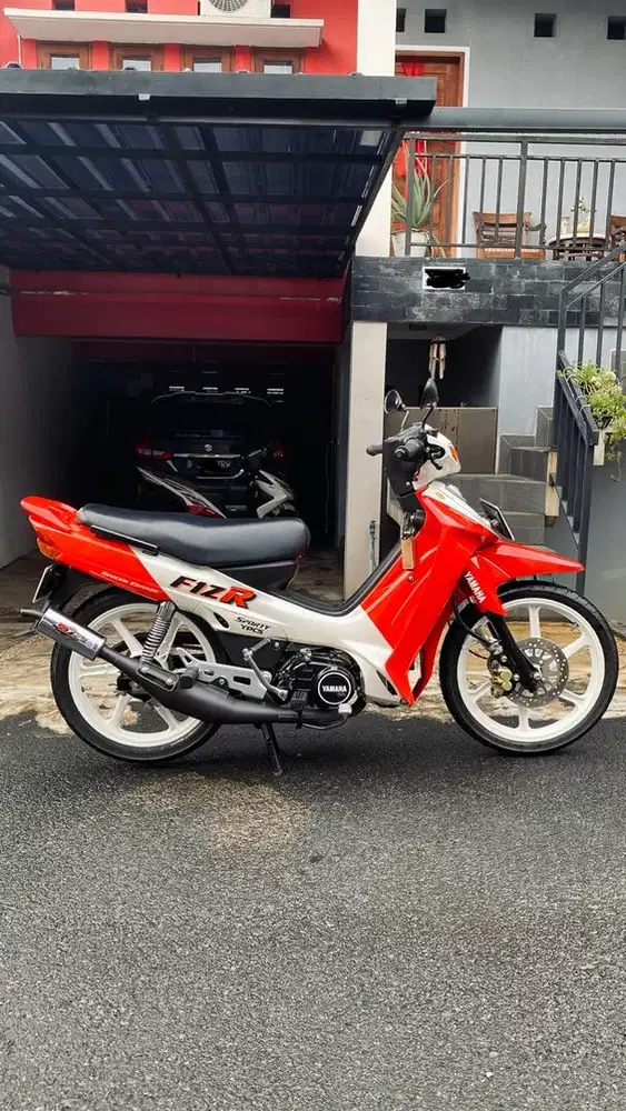 Yamaha F1ZR / FIZR Original 2002 C2K