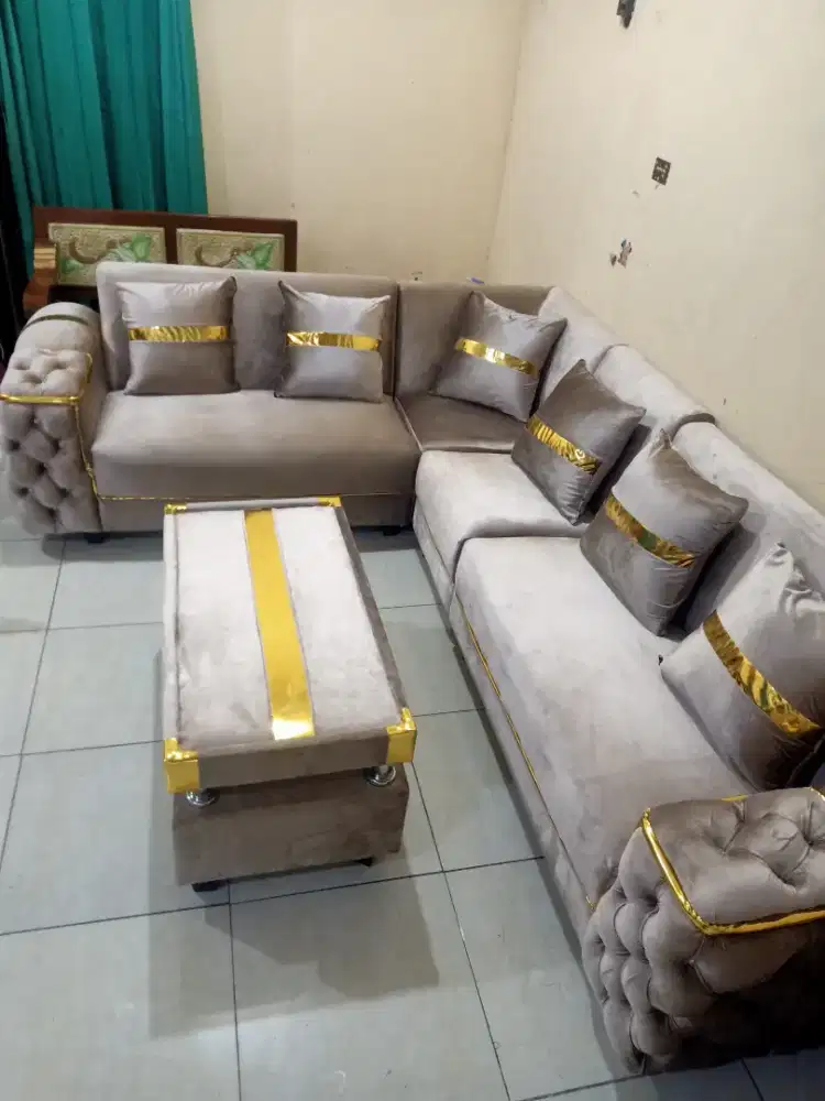 Kursi sofa sudut Chopper ready