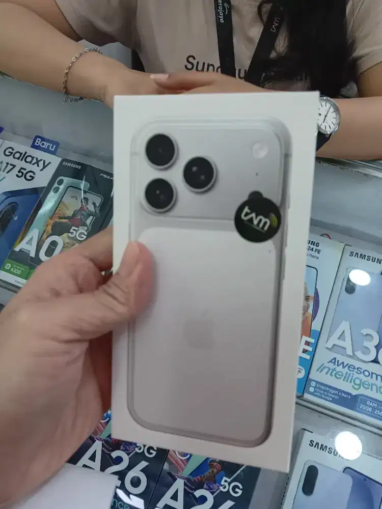 Apple iPhone 17 Promax 512GB silver Kredit Mudah dan Singkat