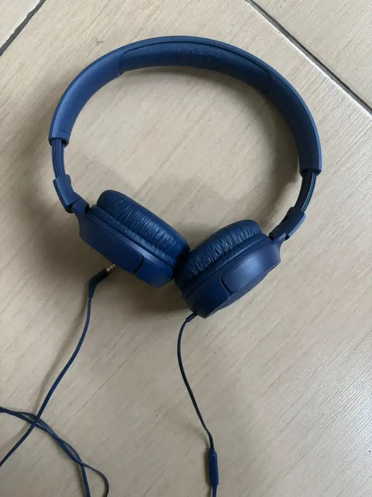 HEADPHONE JBL WIRED
