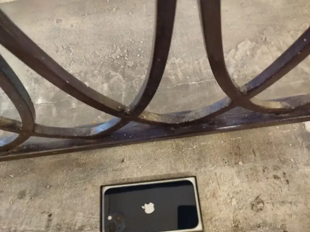 Iphone 13 128gb new eraaa black