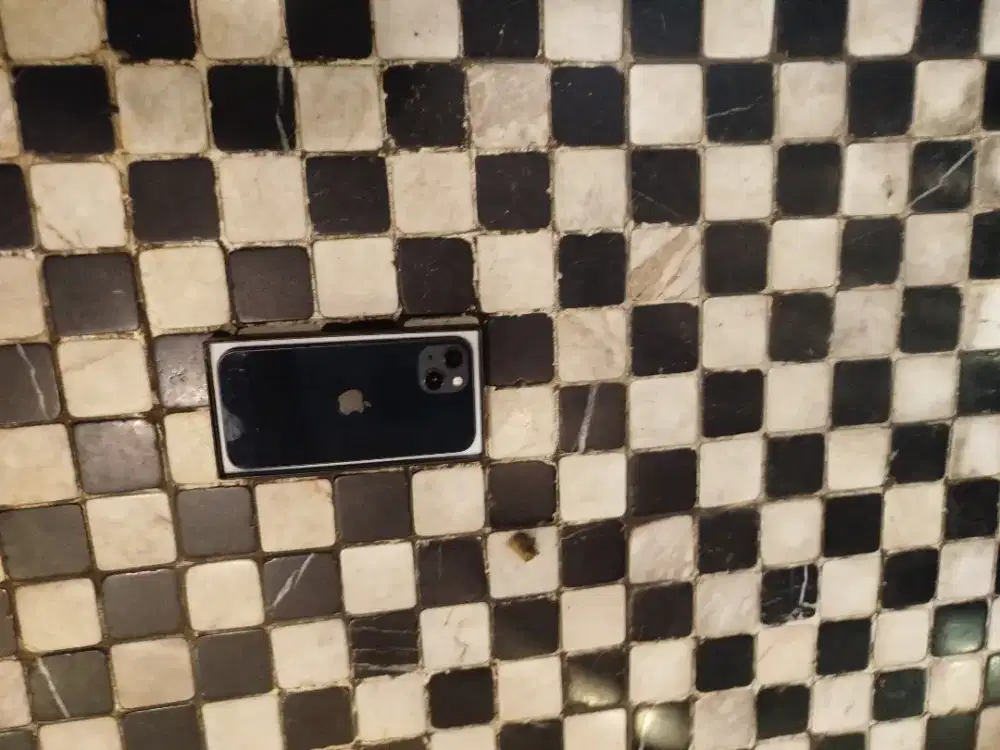 Iphone 13 128gb akurat ios 26 terbaru