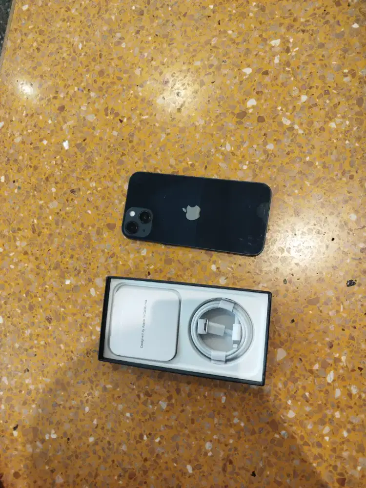 Iphone 13 128gb ada lah baru hitam manis