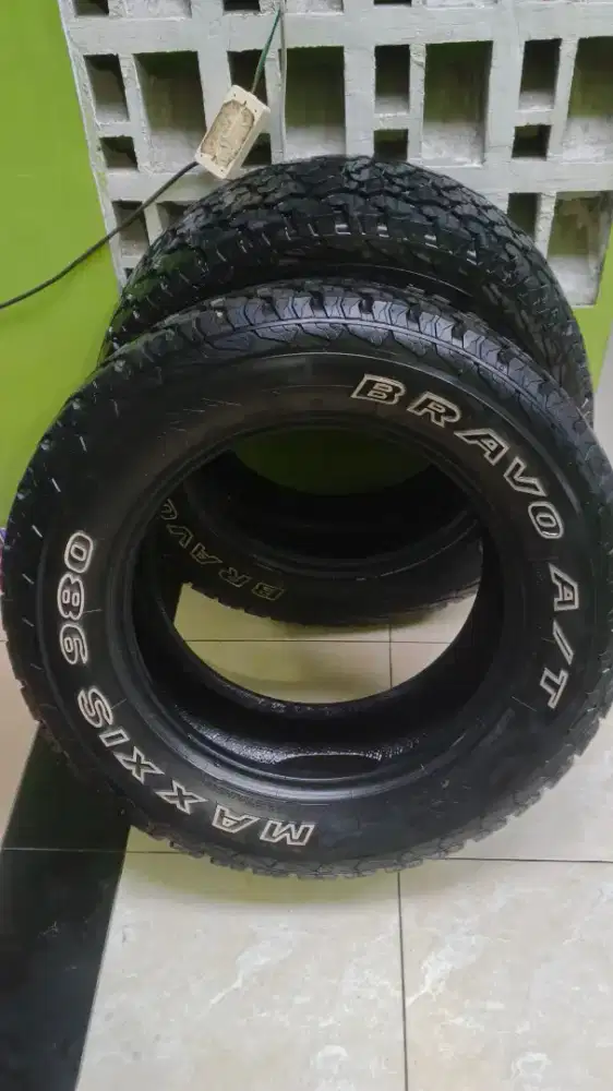 Jual ban copotan Maxxis ukuran 265/60 R18