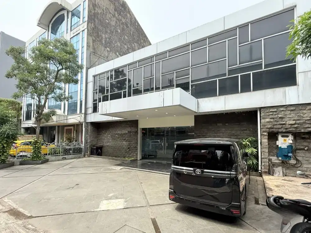 Dijual - Disewakan Mini Building Cocok untuk Tempat Usaha Area Wolter Monginsidi - Jaksel