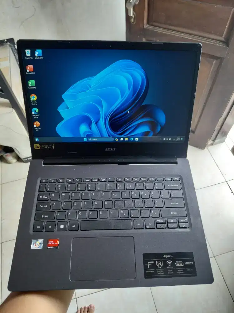 Acer Aspire A314 AMD Athlon Silver/4/256Nvme FhD IPS