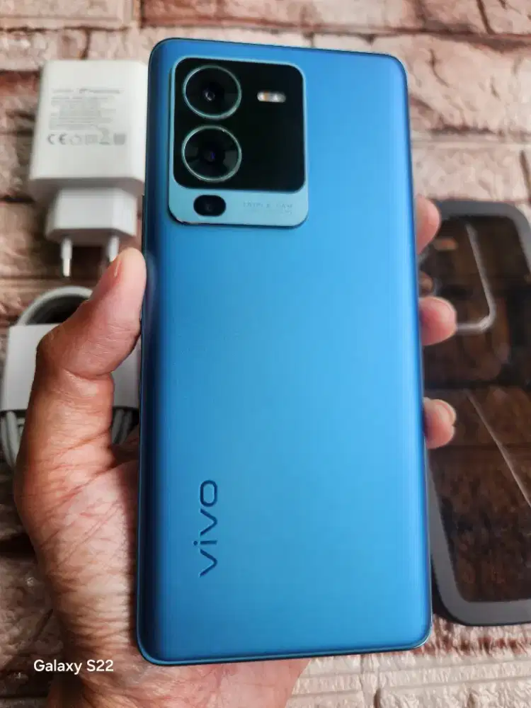 ViVO V25 Pro 5G (Ram 12/256) ex Resmi indo