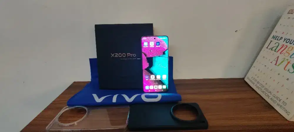 Vivo X200pro Titanum Grey, Resmi , Fullset. Like new