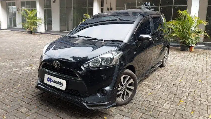 TDP 7,JT Toyota Sienta 1.5 V Bensin-AT Hitam 2016