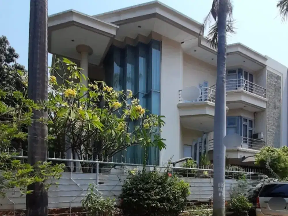 Rumah Hoek 2 Lantai di Sunter Danau Indah Jakarta Utara