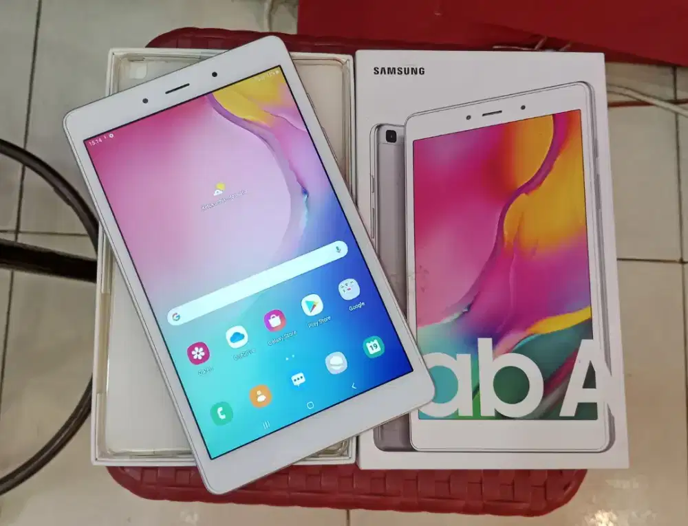 Samaung tab A ram 2/32 8inch