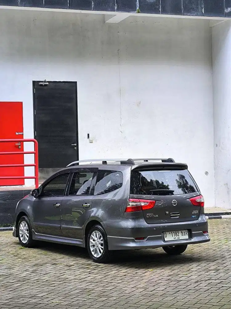 DP 14JT // NISSAN GRAND LIVINA HWS 1.5 AT 2014 NIK 2013 FACELIFT