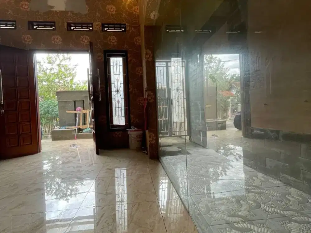 Dijual Rumah Semi Furnish Siap Huni Lokasi Strategis di Antapani Bandung