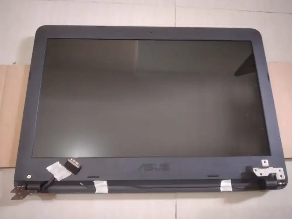 Laptop LCD ASUS XX41M (LCD+Baterai)