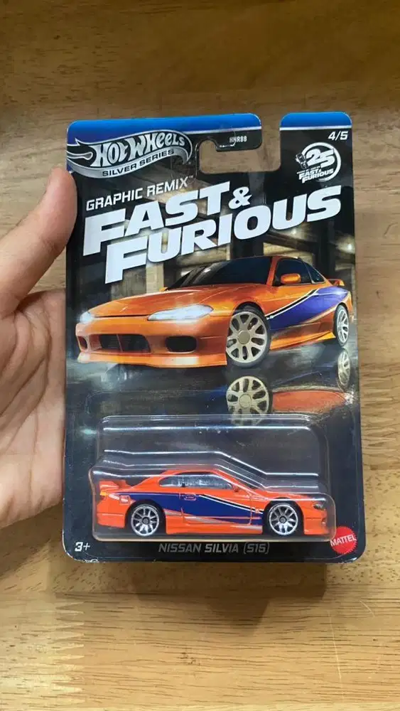 Hot Wheels Mobil Balap Mainan