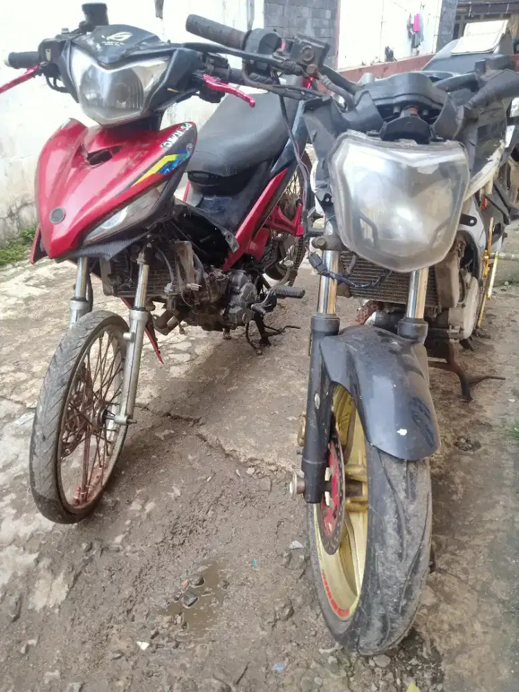 SELAMA IKLAN AKTIF, MOTOR MASIH ADA.. BORONGAN 2 UNIT VIXION & MX NEW
