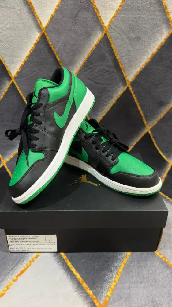 NIKE AIR JORDAN 1LOW