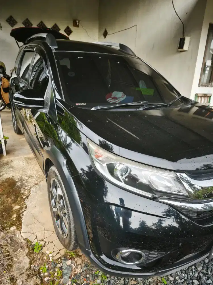 DIJUAL MOBIL BRV