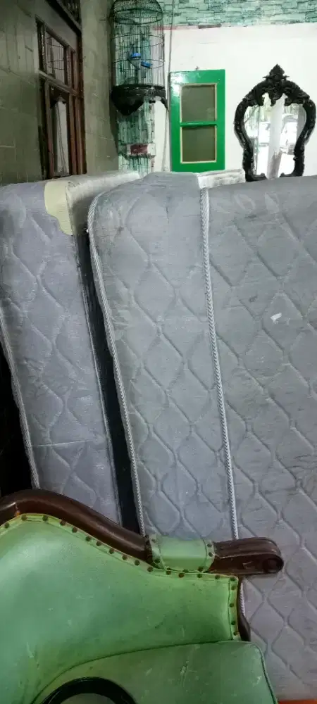 Dijual spring bed