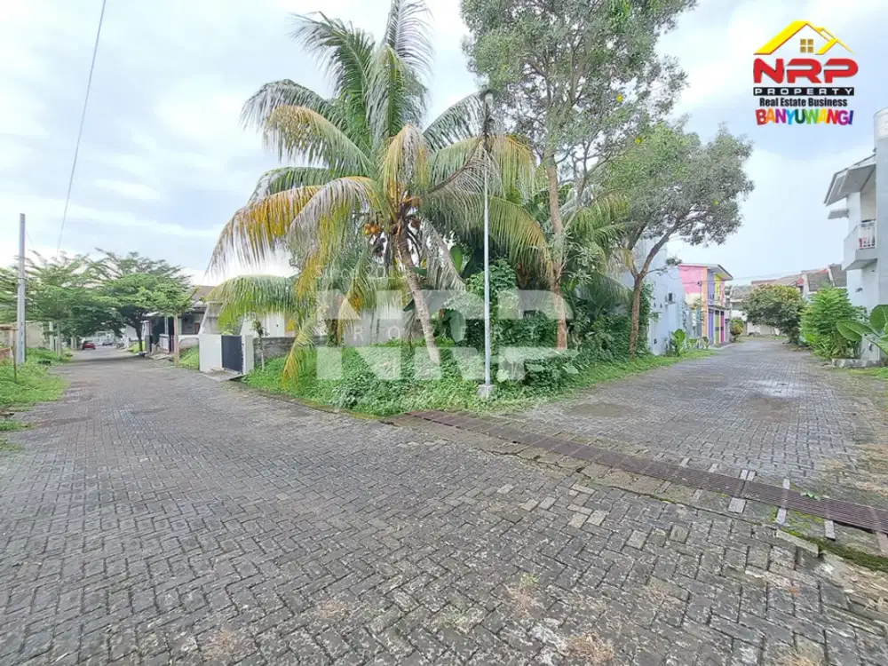 DIJUAL TANAH HOOK DI PERUMAHAN KEBALENAN -  BANYUWANGI