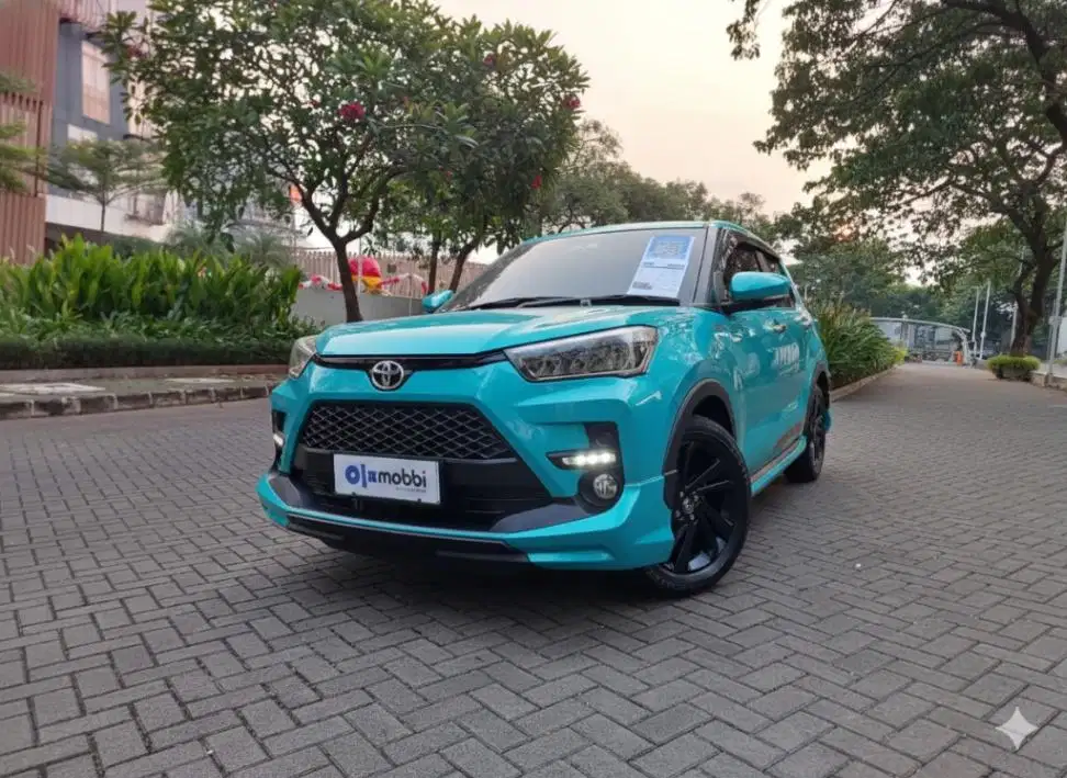 DP RINGAN Toyota Raize 1.0 T GR SPORT TSS 1Tone AT 2021 Biru C6PSA