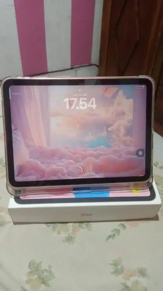 Ipad gen 11 ( wifi) 128GB pink Ibox garansi on