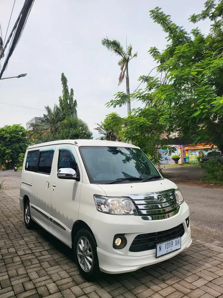 Daihatsu Luxio 1.5 X manual 2023