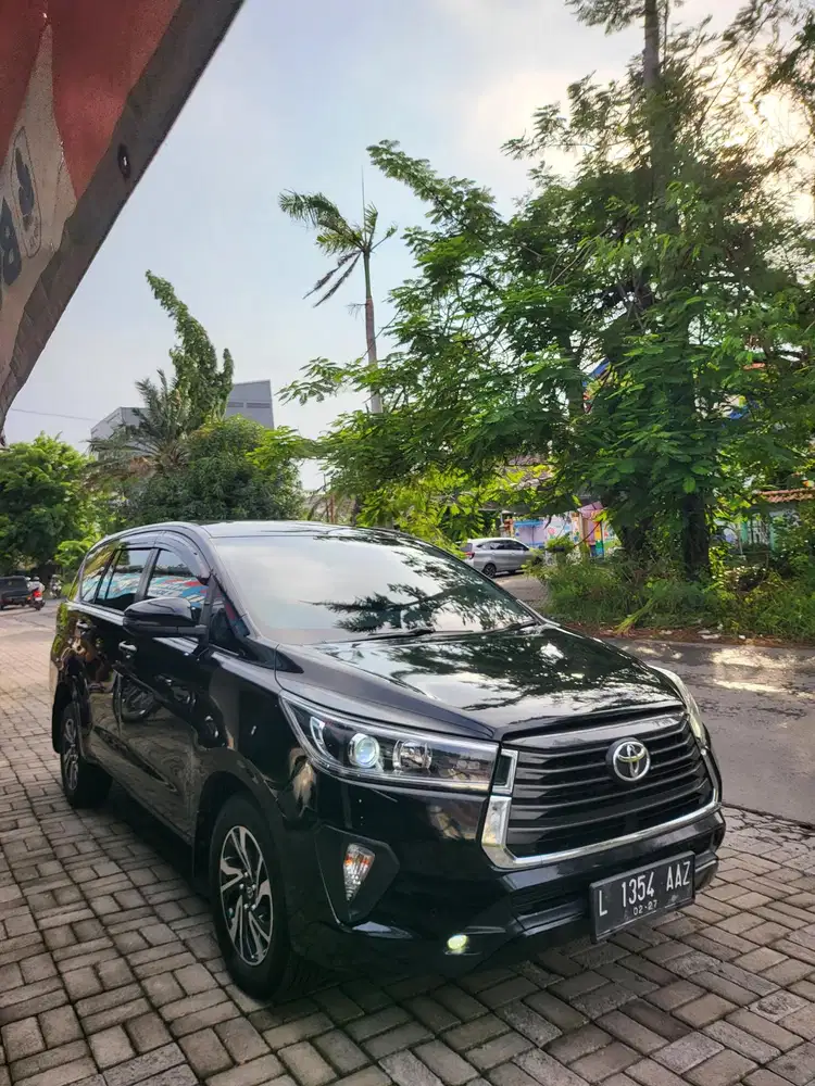 Toyota Innova Reborn 2.4 V Diesel Matik 2022