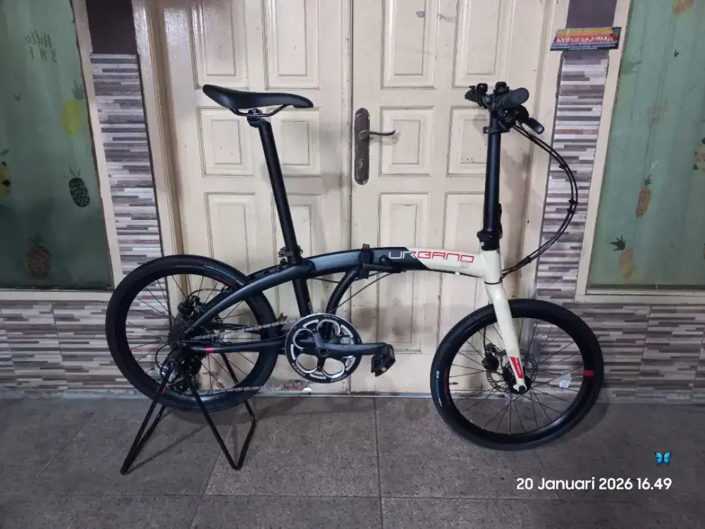 Sepeda lipat Polygon Urbano 5