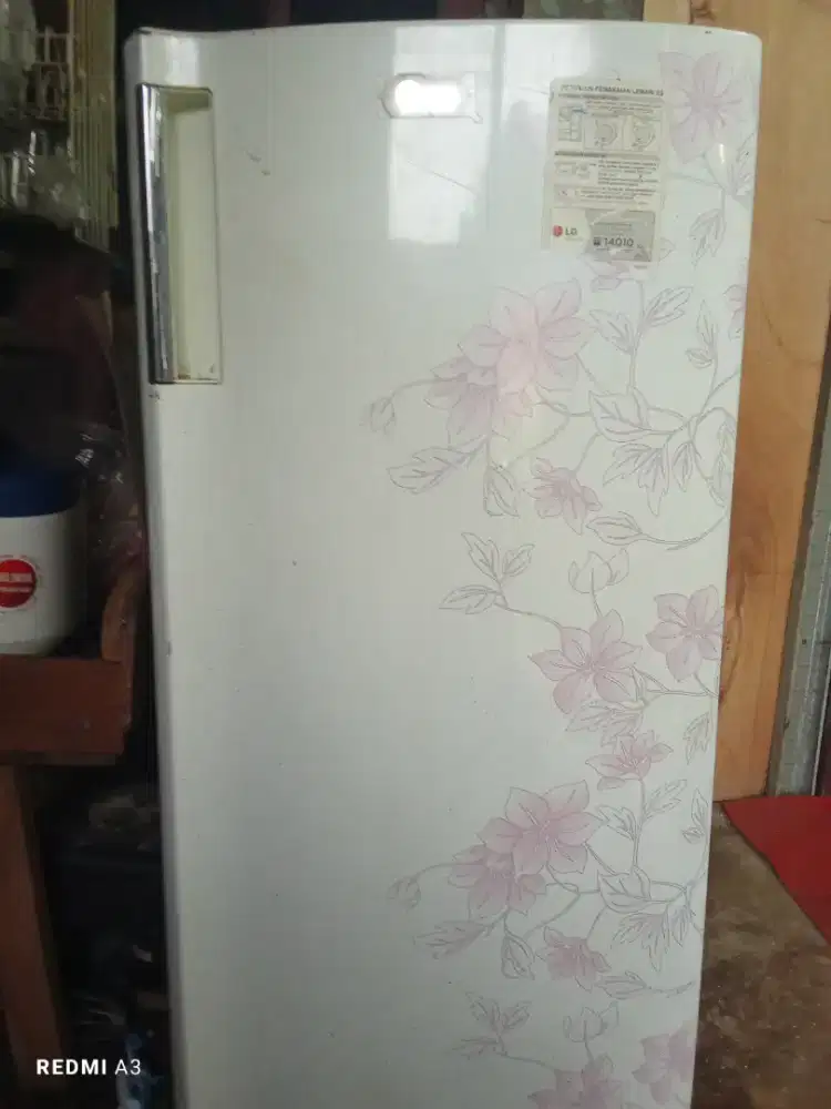 dijual kulkas LG 1 pintu