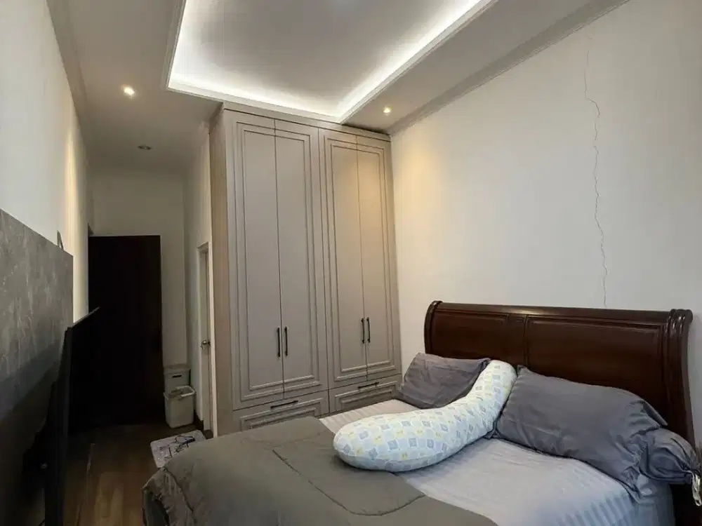 RUMAH FULL FURNISHED SEMUA DITINGGAL Regensi Melati Mas