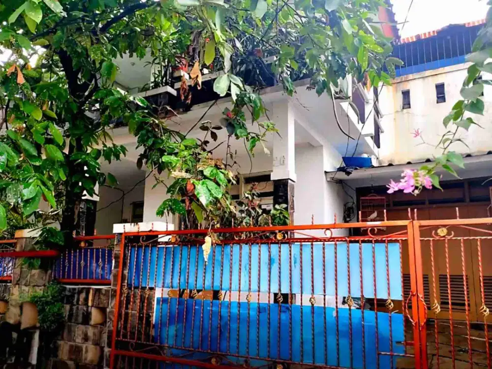 Rumah Bagus murah 2 lantai di Pulomad dekat Pacuan Kuda