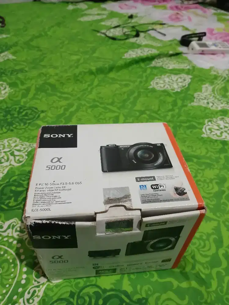 Sony A5000 Mirrorless – Mulus Lengkap, WiFi Aktif, Jarang Pakai