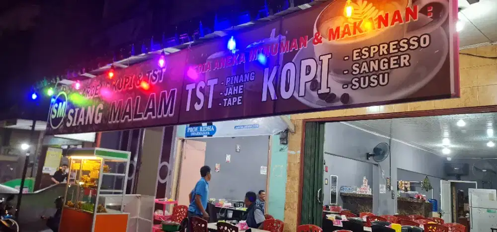 Dibutuhkan 1 orang pramusaji di warkop