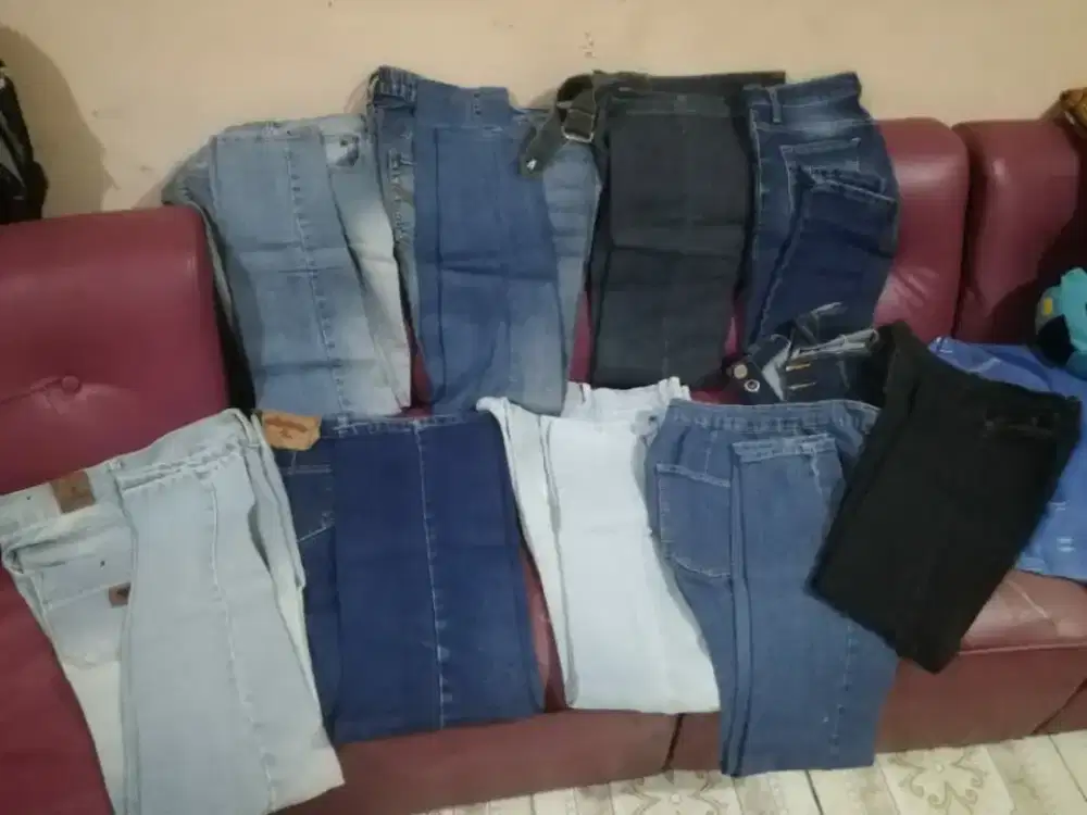 Celana Jeans Second