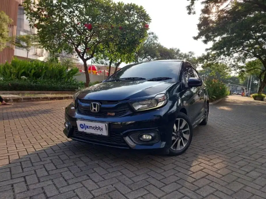 DP RINGAN Honda Brio 1.2 RS Bensin-AT 2019 Hitam CSMLB